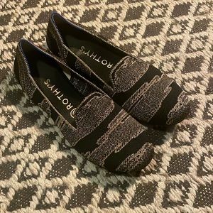 Rothy’s *Retired* Black & Metallic Gold Loafers, size 8